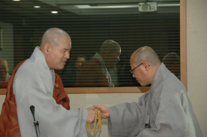 2010.06.08_화쟁위원회 위촉장 수여 (30)